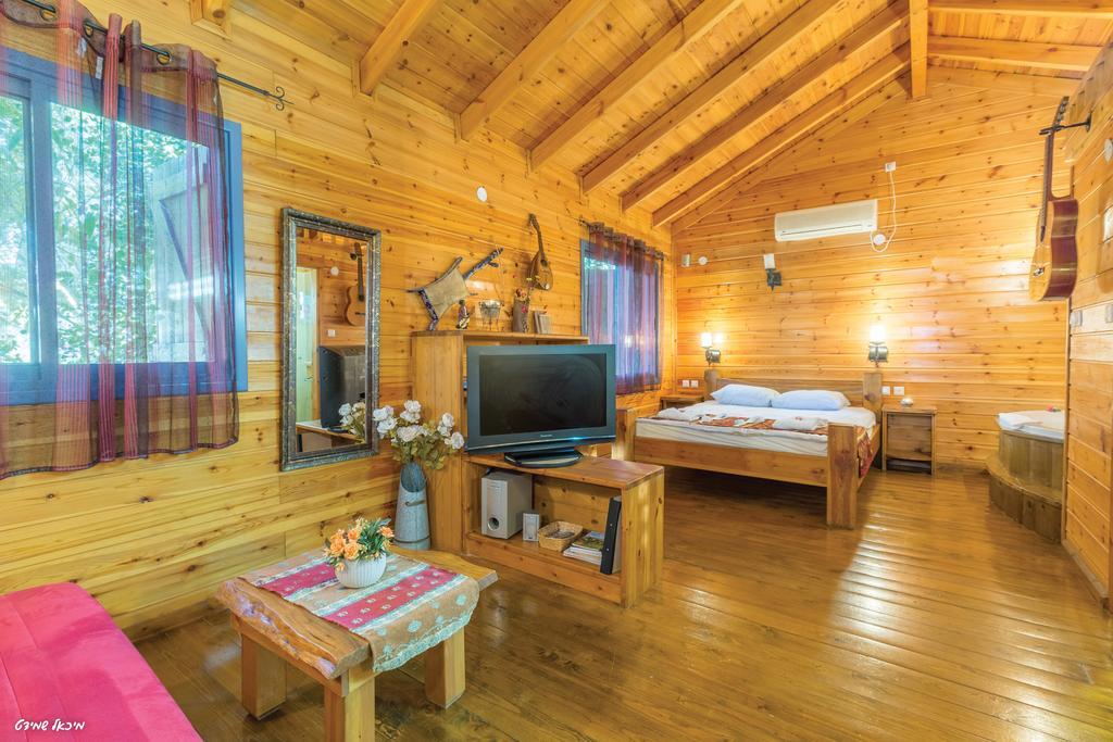 Musical Garden Cabins Ramot Ngoại thất bức ảnh